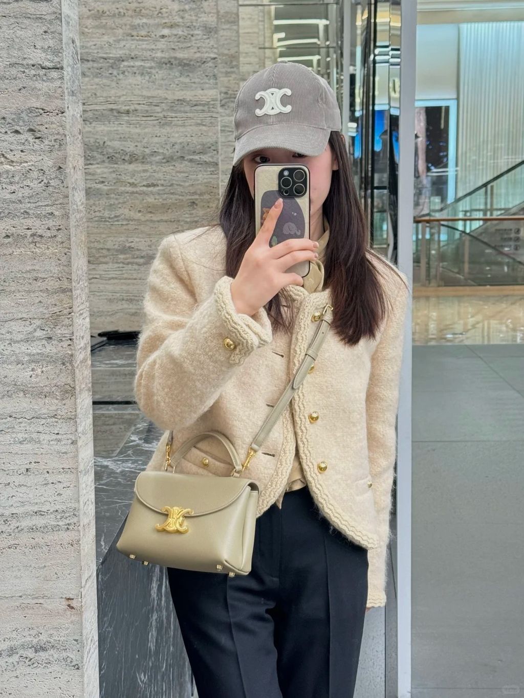 CELINE 25新品NINO 卡布奇诺王炸配色🥯_5_CELINE郑州大卫城 Lisa～_来自小红书网页版