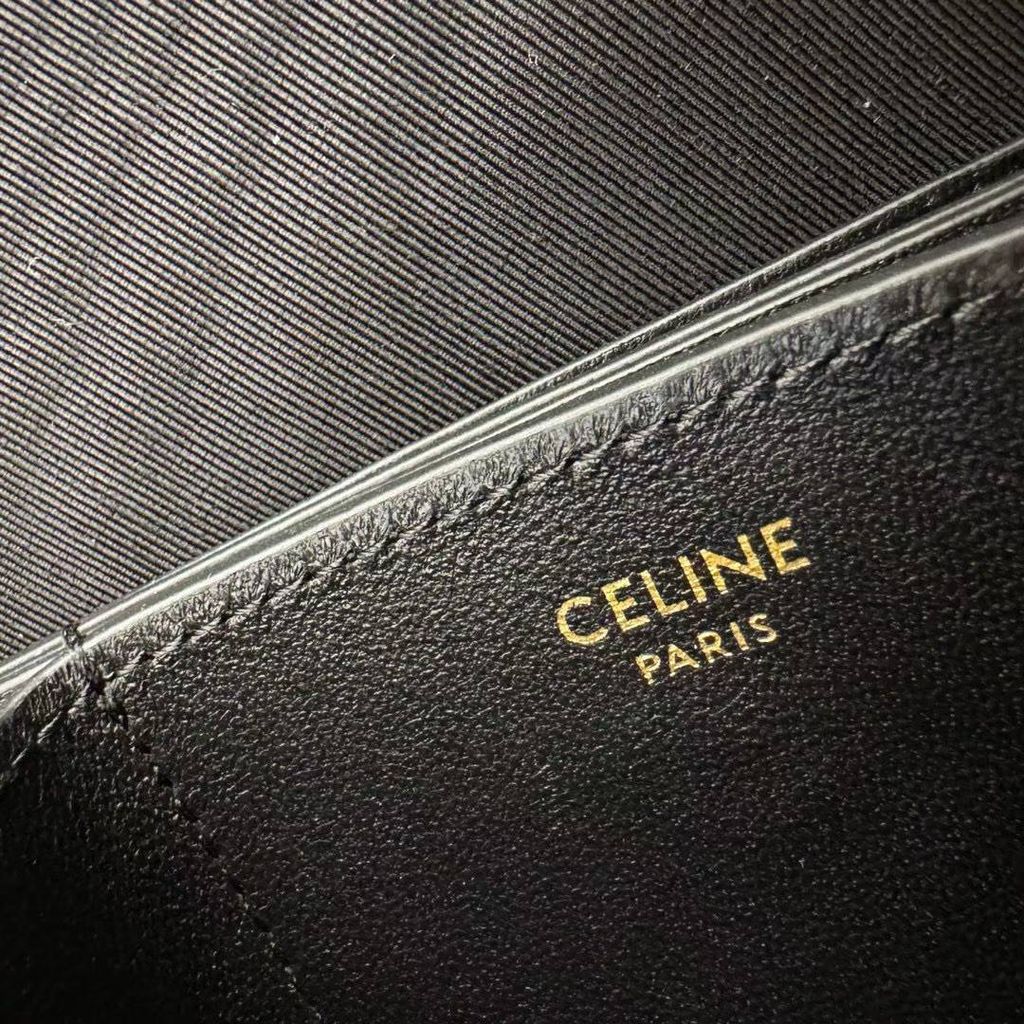 CELINE NINO ACCORDEON 卡片套 兩色  17.31.09