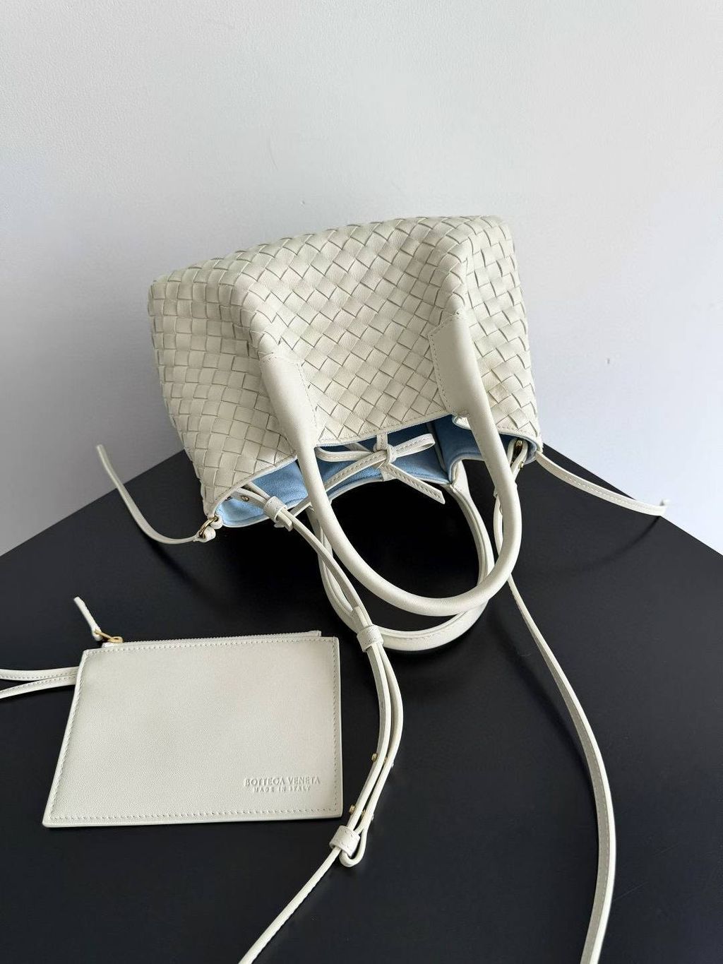 BOTTEGA VENETA SMALL PINACOTECA 編織托特包 海鹽色  10.49.49