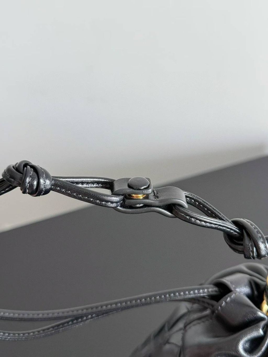 BOTTEGA VENETA DUSTBAG NOTTE 鏈條編織包 黑色 11.35.58