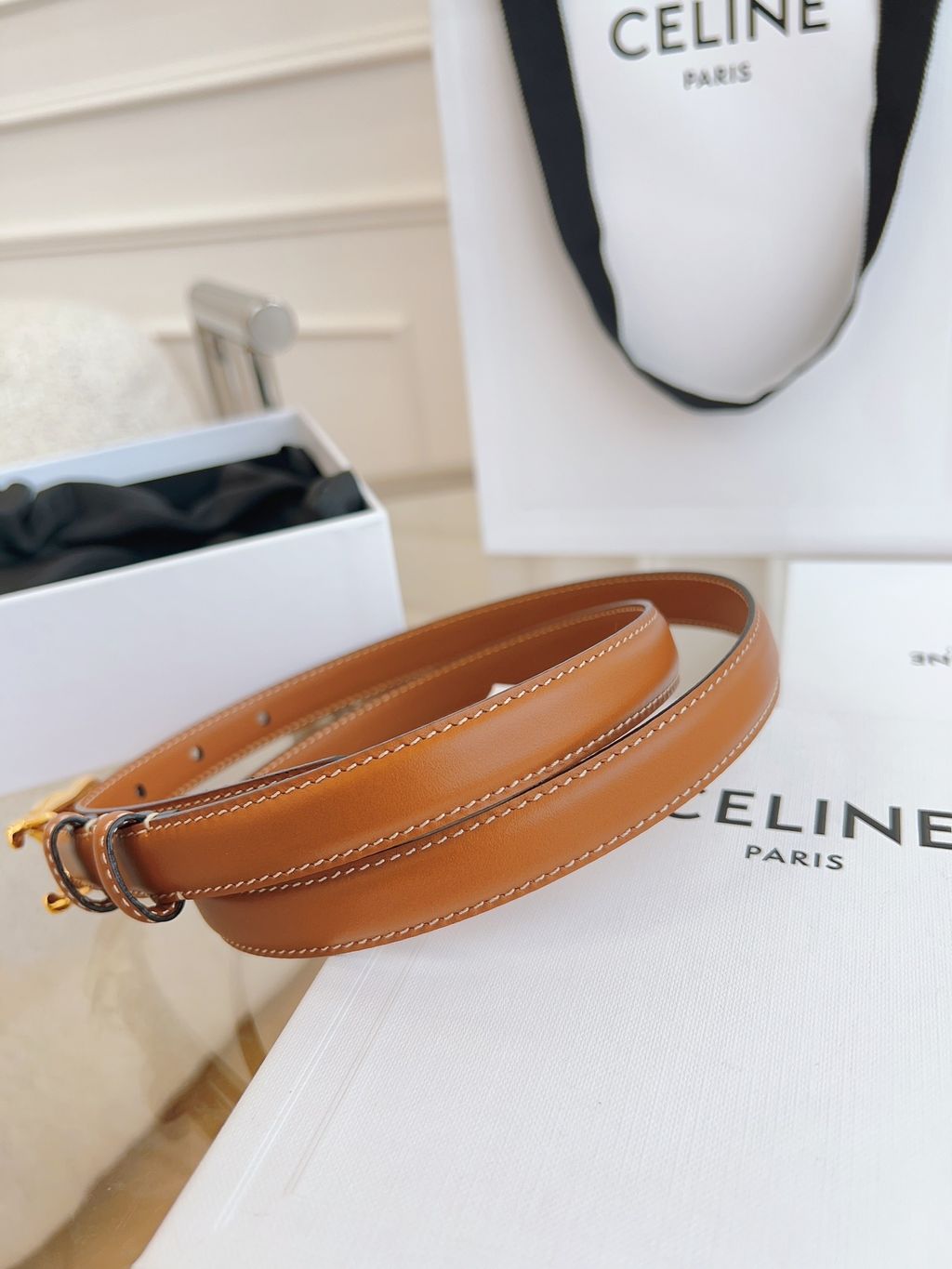 CELINE 平滑小牛皮TRIOMPHE皮帶 棕色金扣8