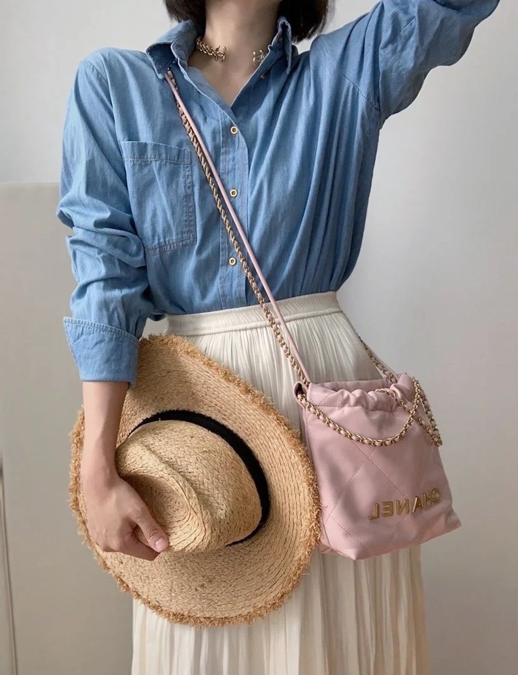CHANEL 22MINI BAG 櫻花粉5