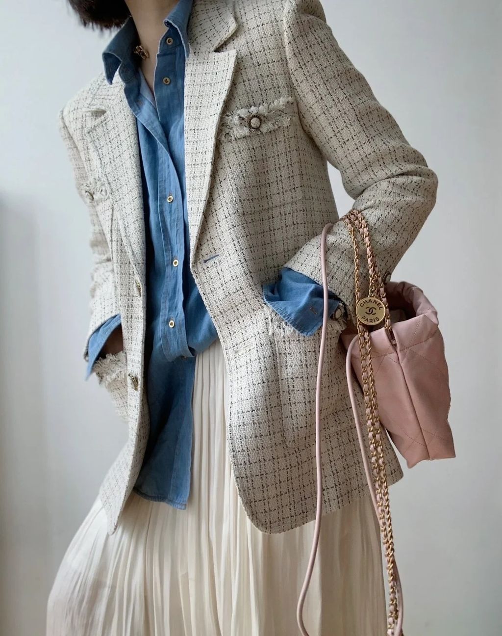 CHANEL 22MINI BAG 櫻花粉3