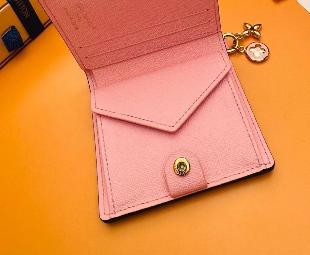 LV CHARMS 短夾錢包 M147186