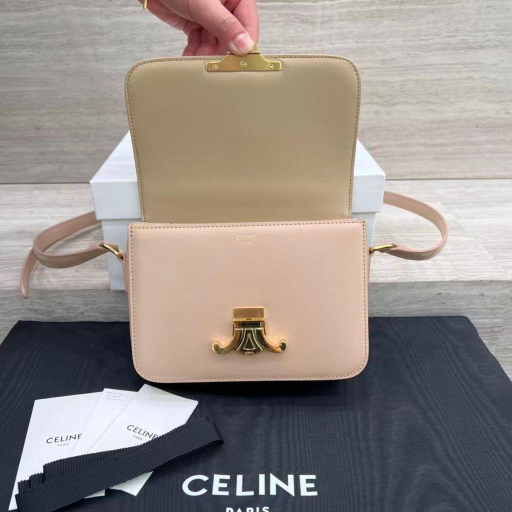 249421758015014_.pic