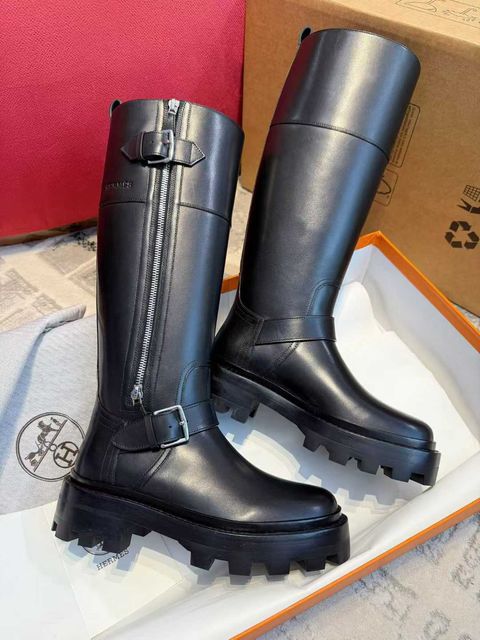 Annab   🍓 2025-10-10 14.08.03