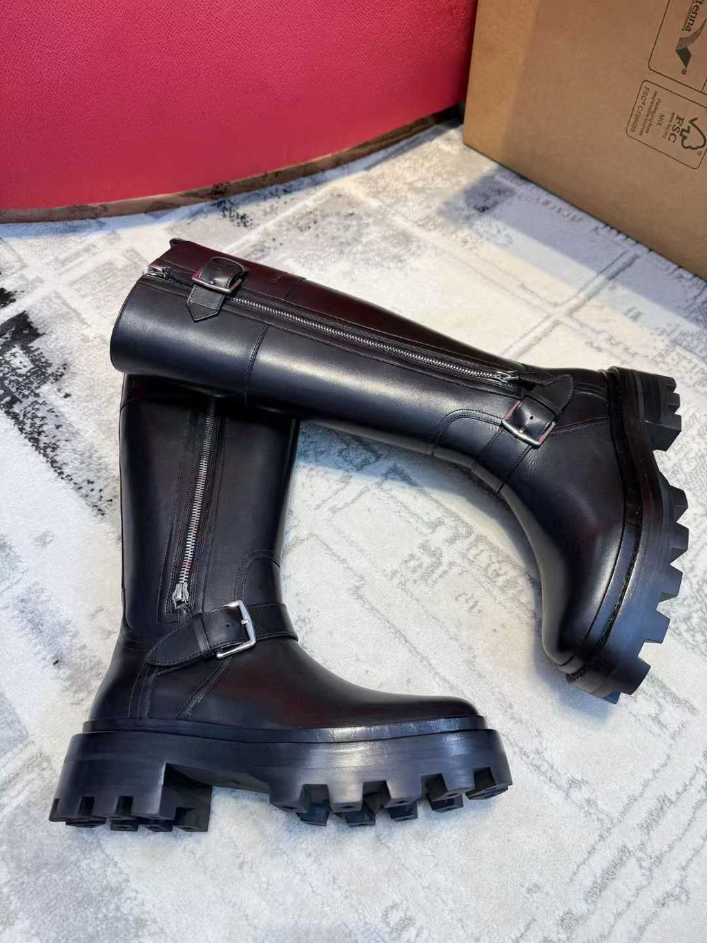 Annab   🍓 2025-10-10 14.08.06