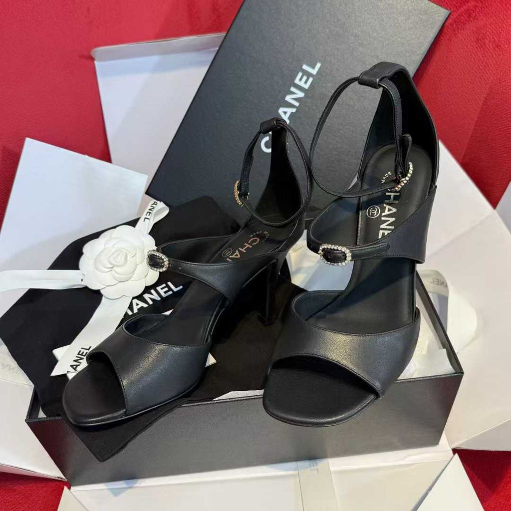 Annab   🍓 2025-10-10 14.07.24