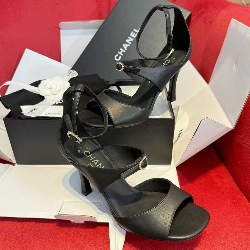 Annab   🍓 2025-10-10 14.07.27