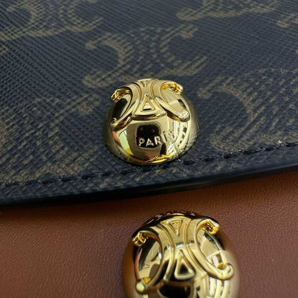 Annab   🍓 2025-10-10 14.05.41 1