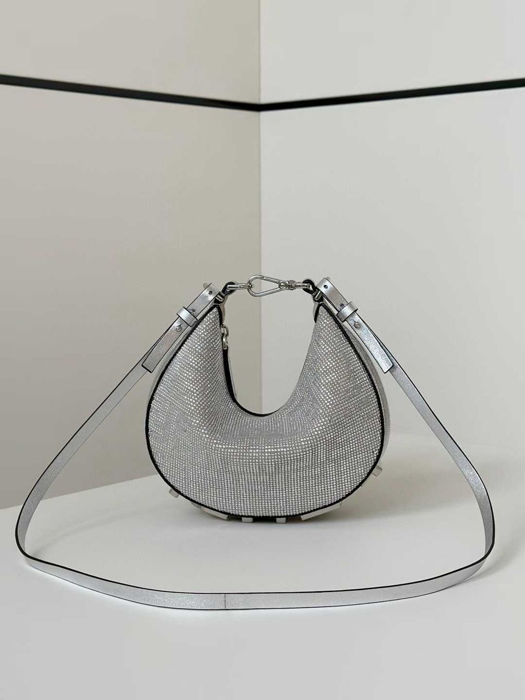 Annab   🍓 2025-10-10 14.02.38