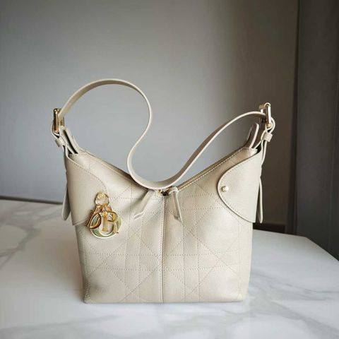 Annab   🍓 2025-10-10 13.59.40