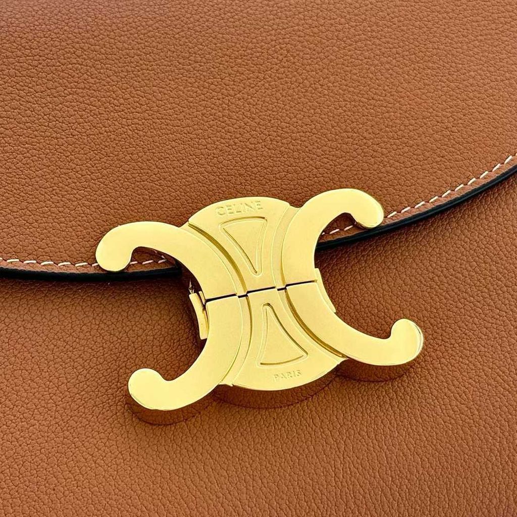 Annab   🍓 2025-10-10 13.58.08