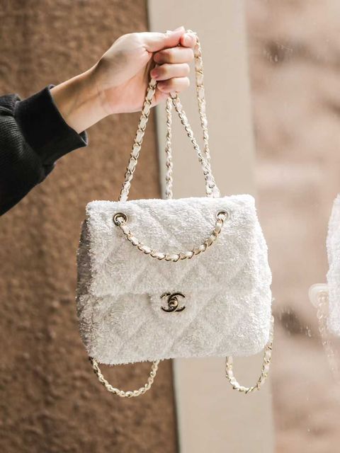 Annab   🍓 2025-10-10 17.00.52