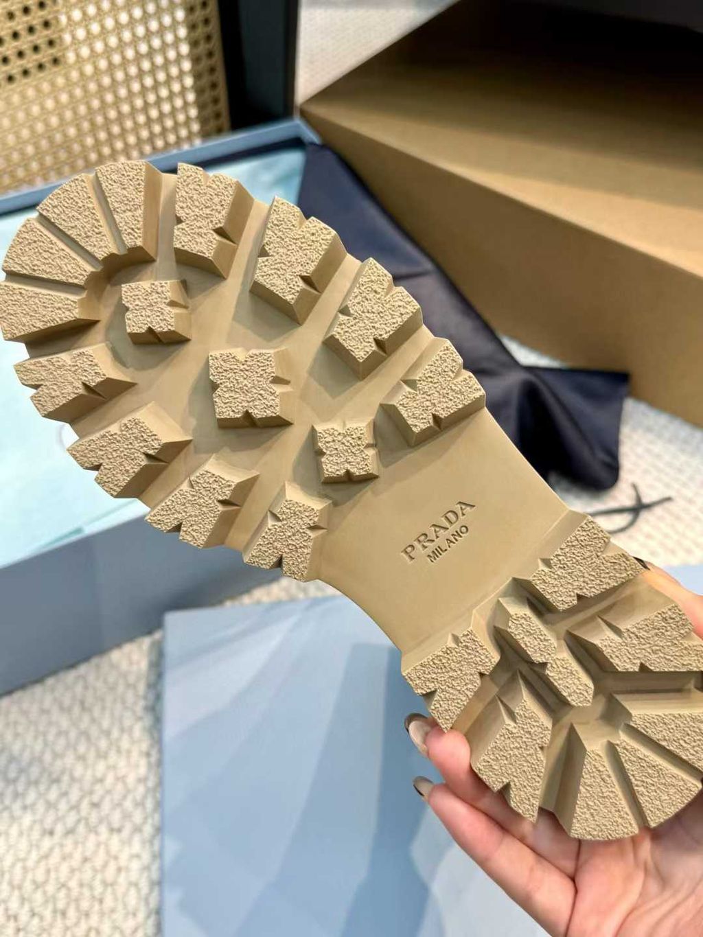 Annab   🍓 2025-10-10 10.43.22