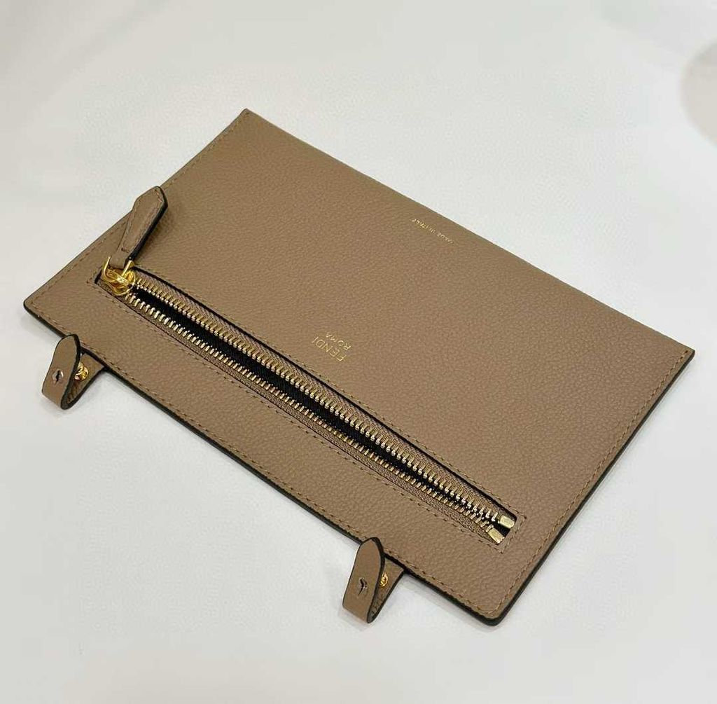 Annab   🍓 2025-10-10 10.41.38