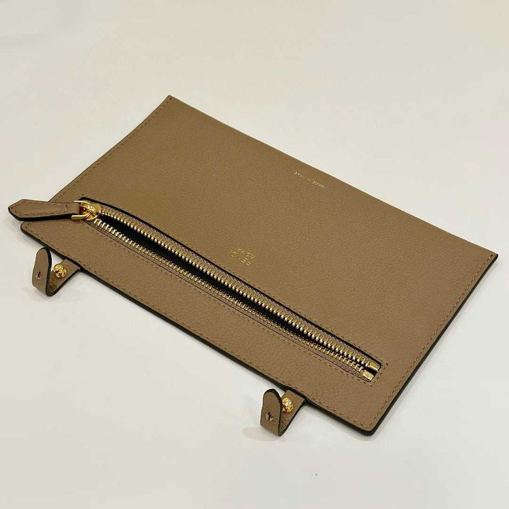 Annab   🍓 2025-10-10 10.42.14