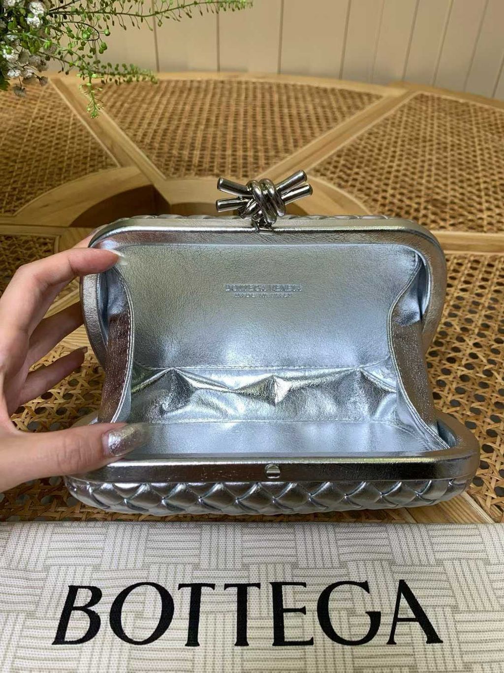 Annab   🍓 2025-10-10 10.27.50