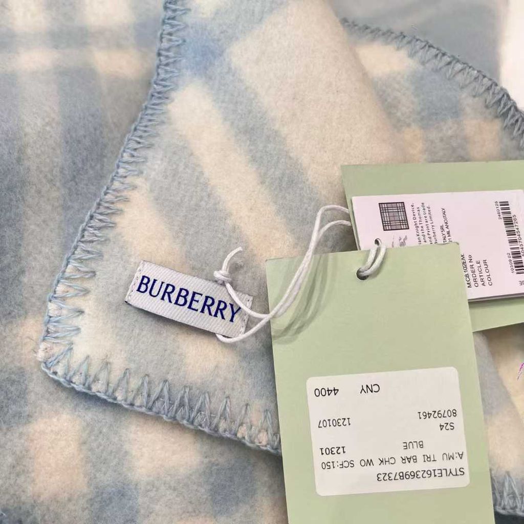 Annab   🍓 2025-10-10 10.56.07