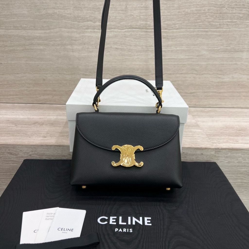 Celine10
