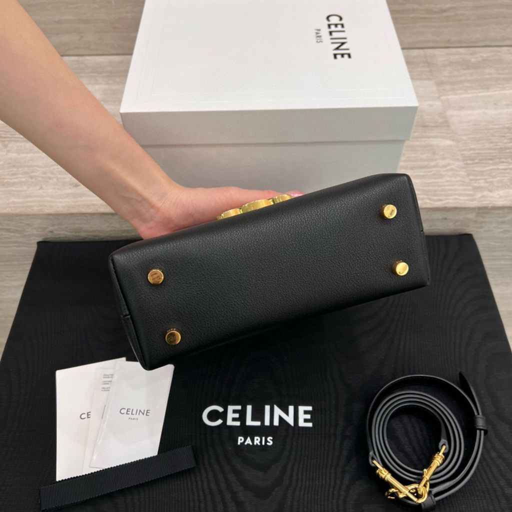 Celine16