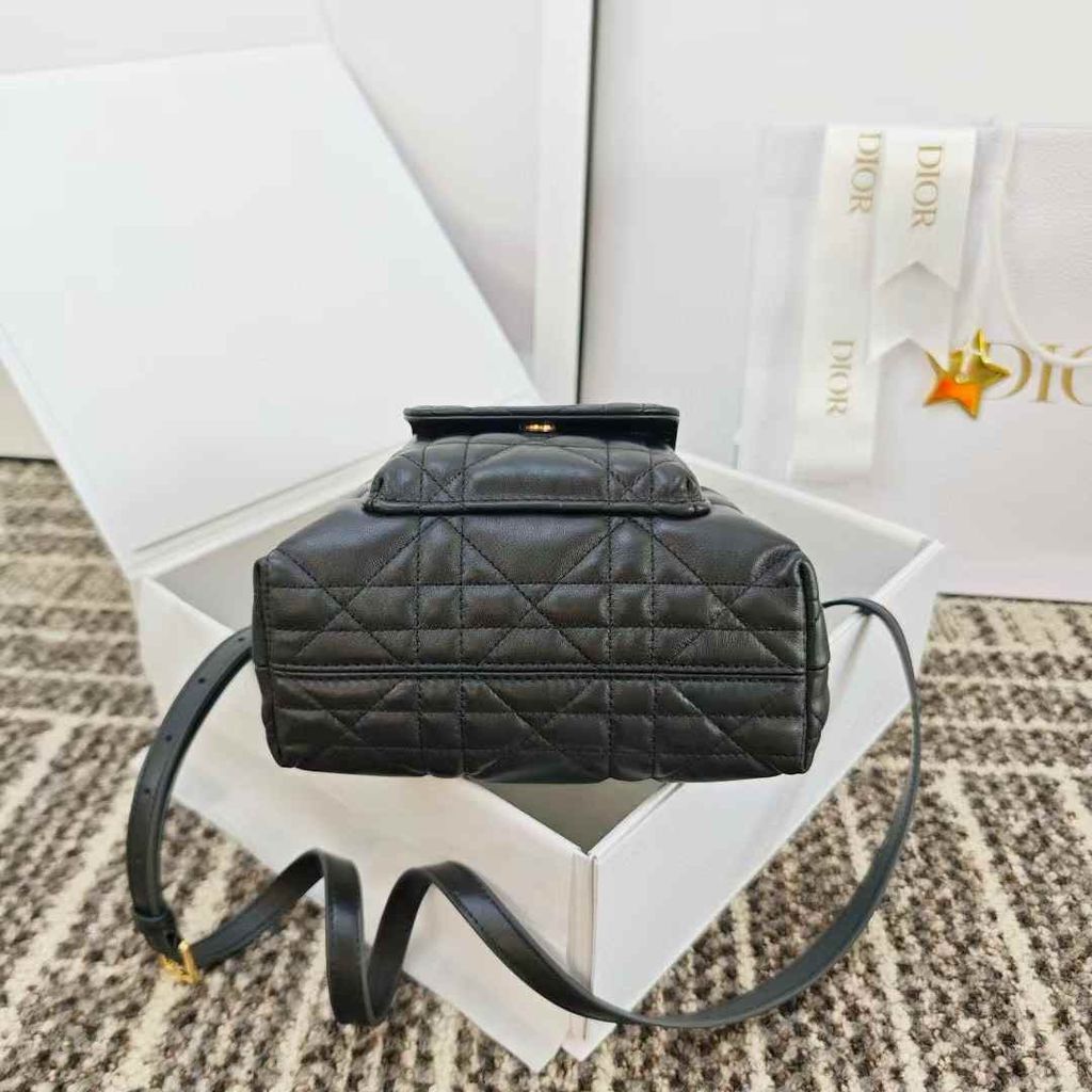 DIOR CARO 水桶包 黑色12.42.57