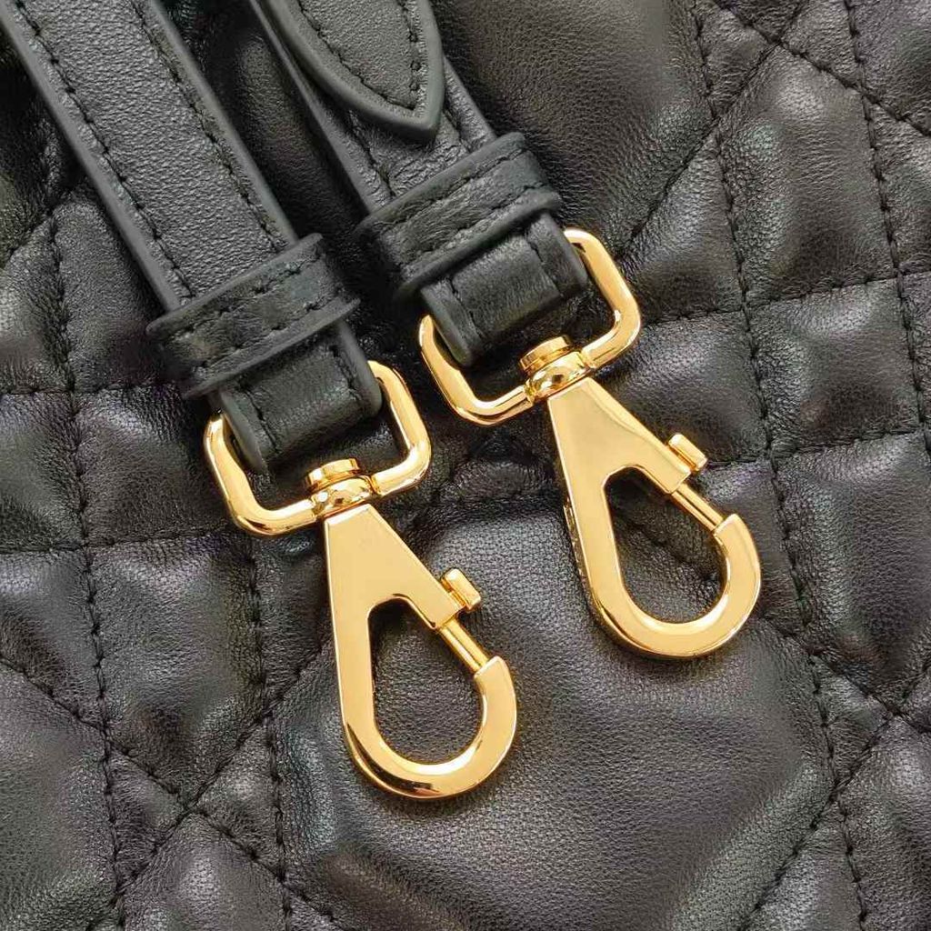 DIOR CARO 水桶包 黑色12.42.58