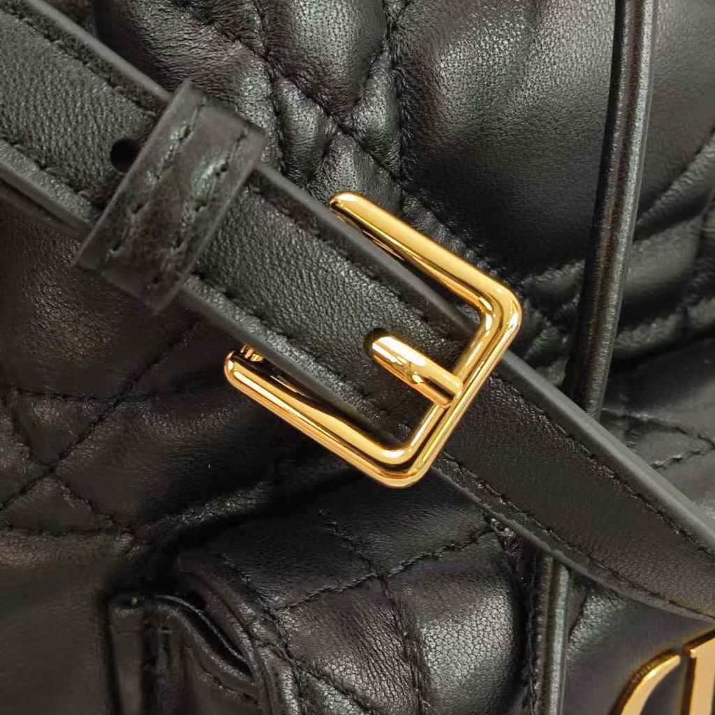 DIOR CARO 水桶包 黑色12.43.00 1