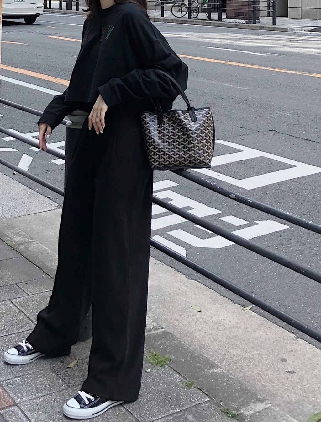 e1812f70-e76c-4fda-a5e7-2aa2769a741d