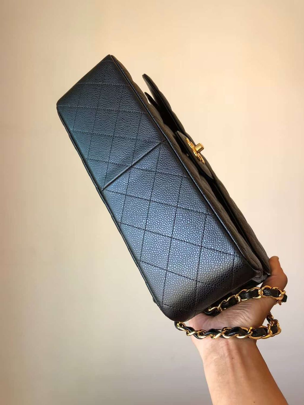 AD1C7C24-0995-406F-B4BB-C0A9E0C3CF6C