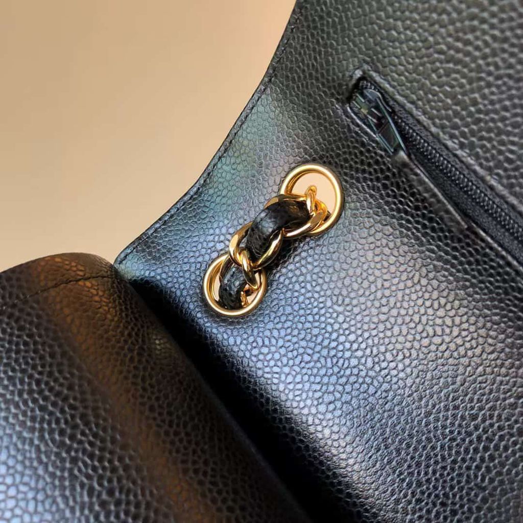 000AB0EF-ABDB-41B6-8011-D9E283C67DB9