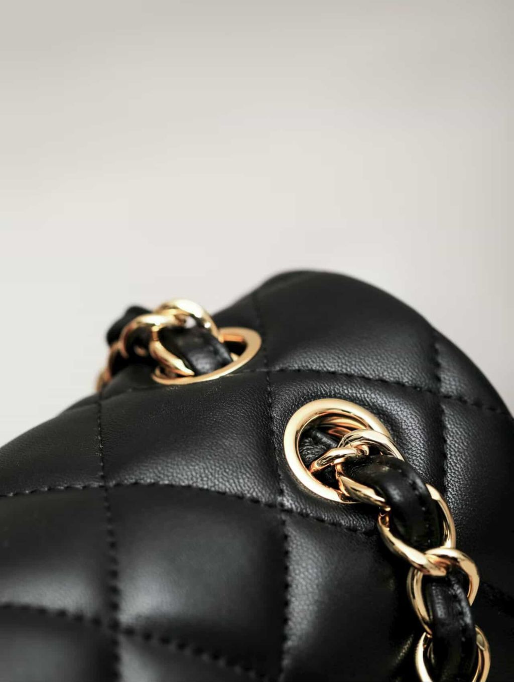 7577D1DA-A17C-4EF4-AB67-14CDC98D39C5