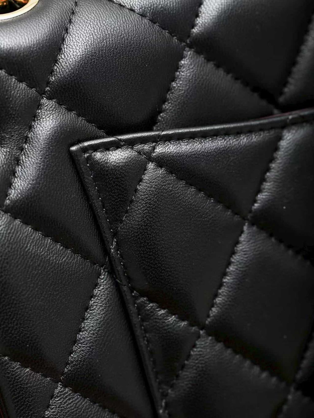 53B7512B-8FAE-40DF-A209-DFFD64656EEE