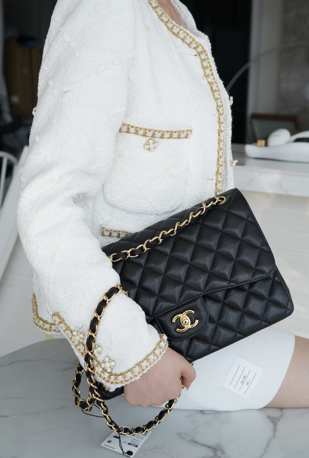 CHANEL 11.12 JUMBO 黑色牛皮經典口蓋包 CF30CM14