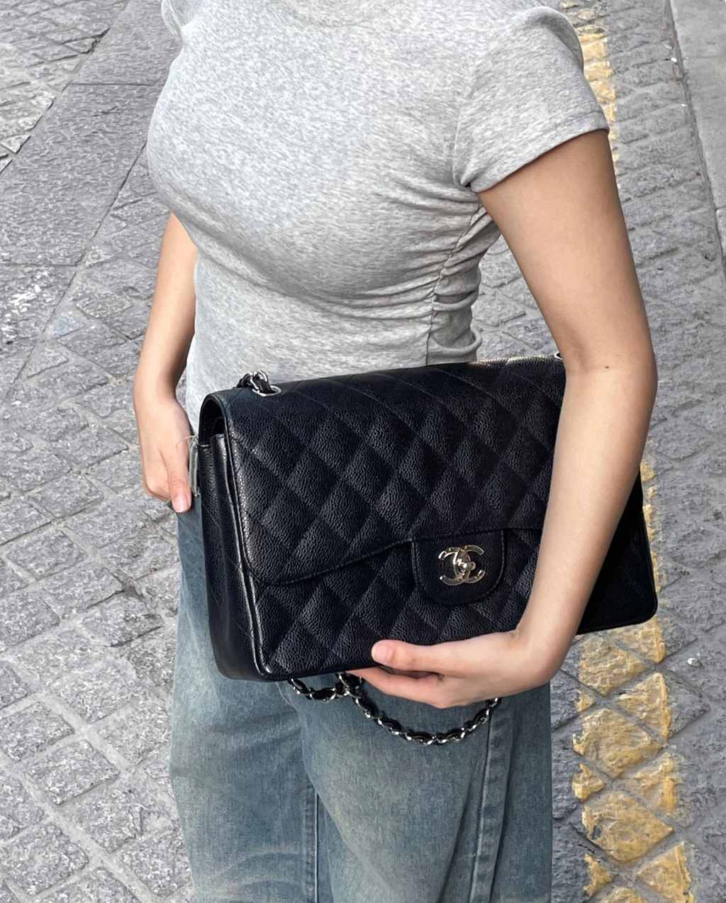 CHANEL 11.12 JUMBO 黑色牛皮經典口蓋包 CF30CM4