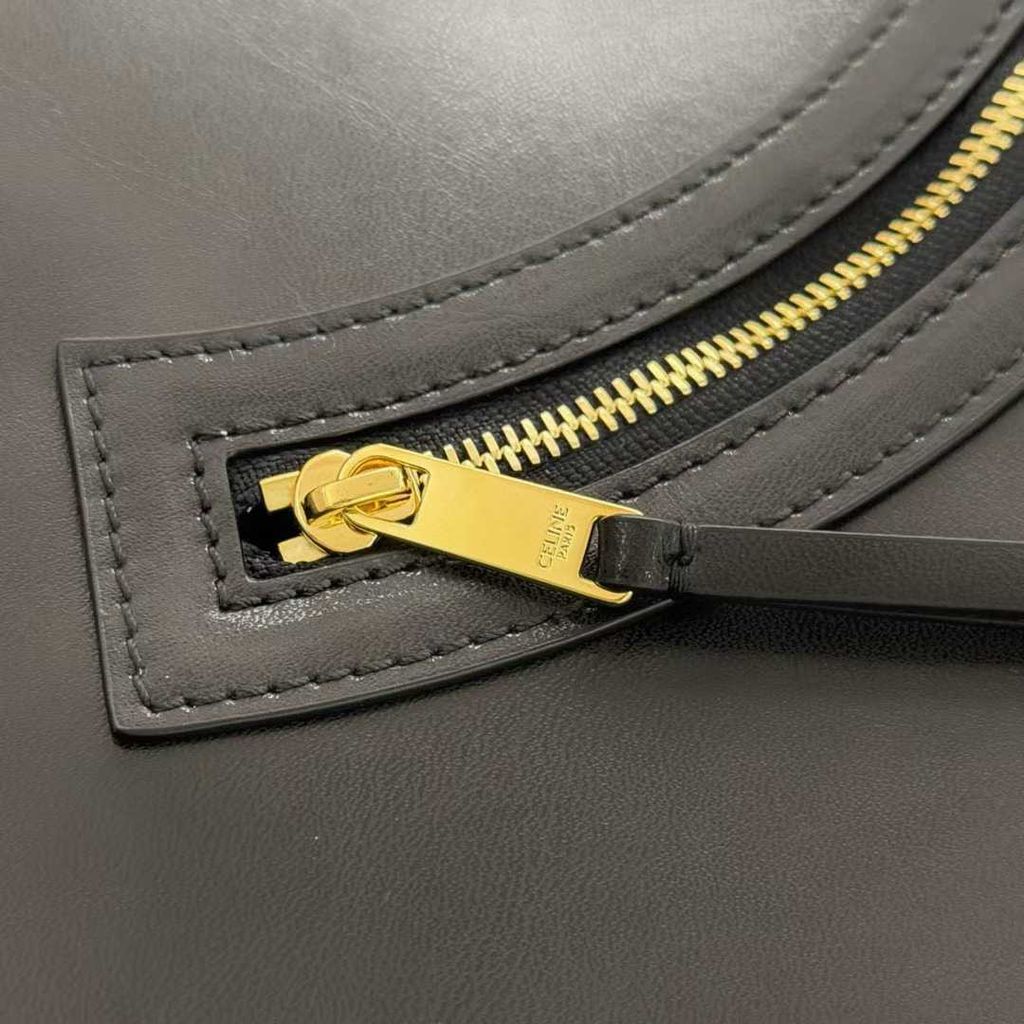 Annab   🍓 2025-11-11 11.02.41