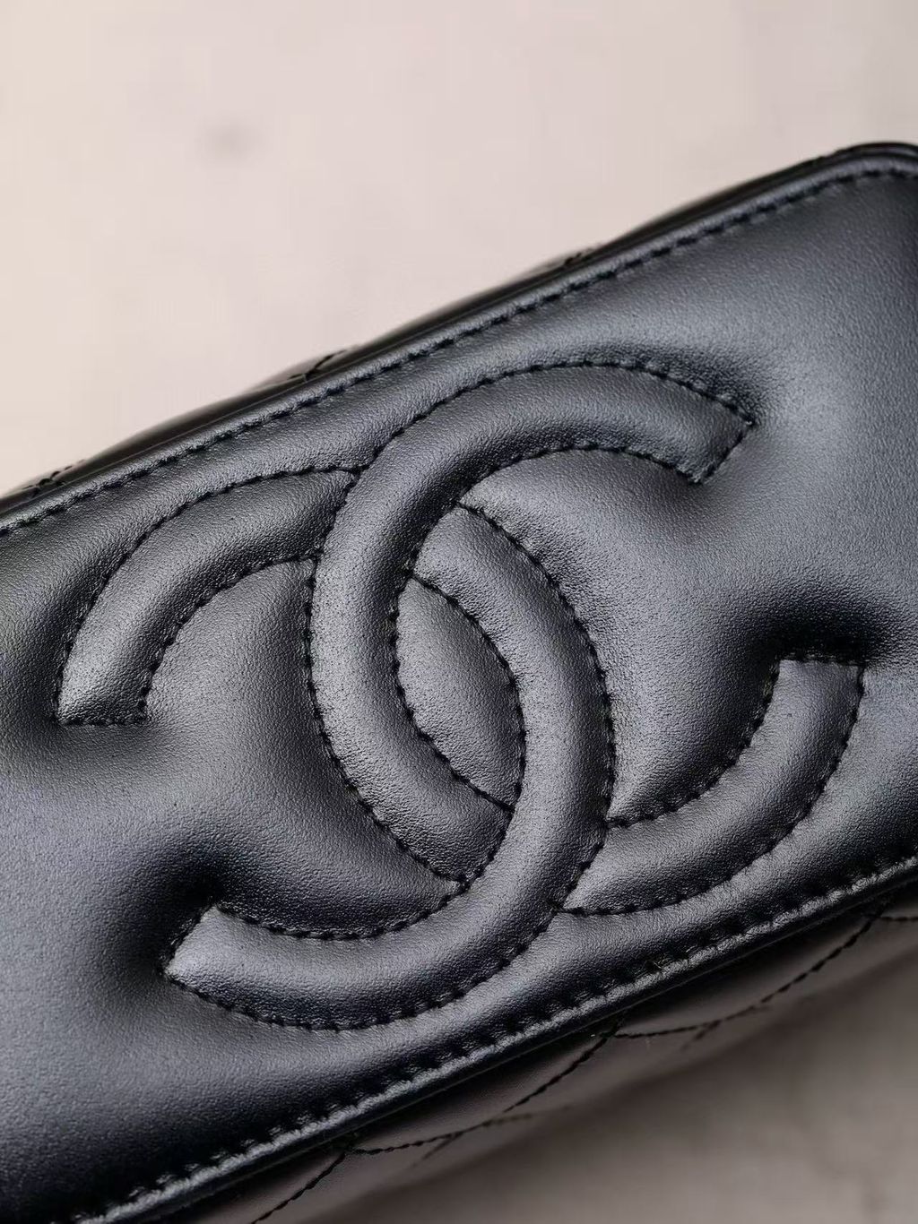 CHANEL 25S 雙金珠 化妝盒子包6