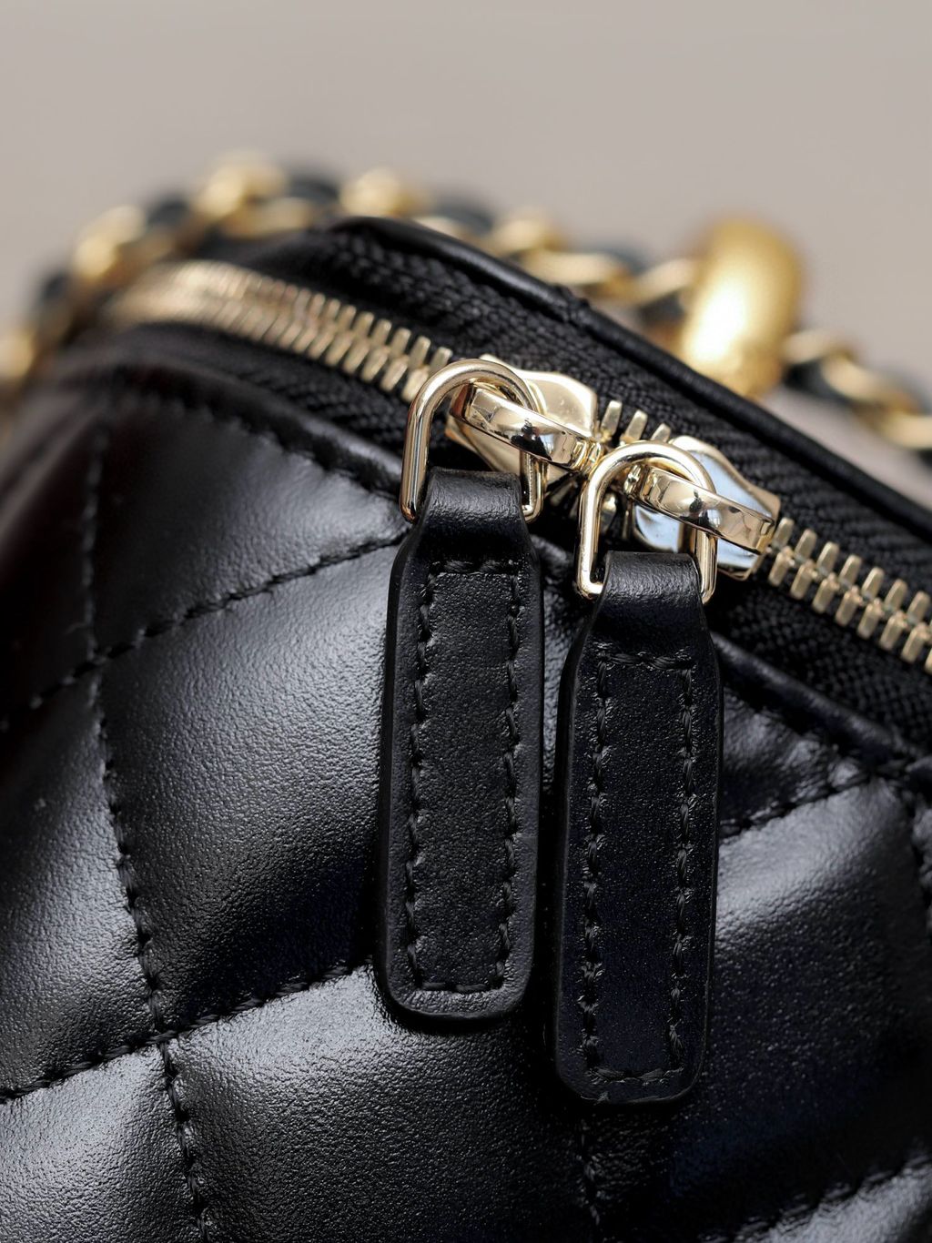 CHANEL 25S 雙金珠 化妝盒子包9