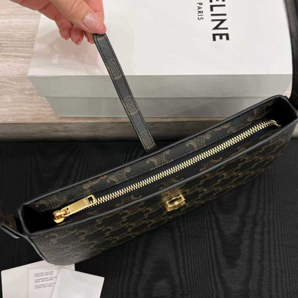 Annab   🍓 2025-11-11 10.57.14