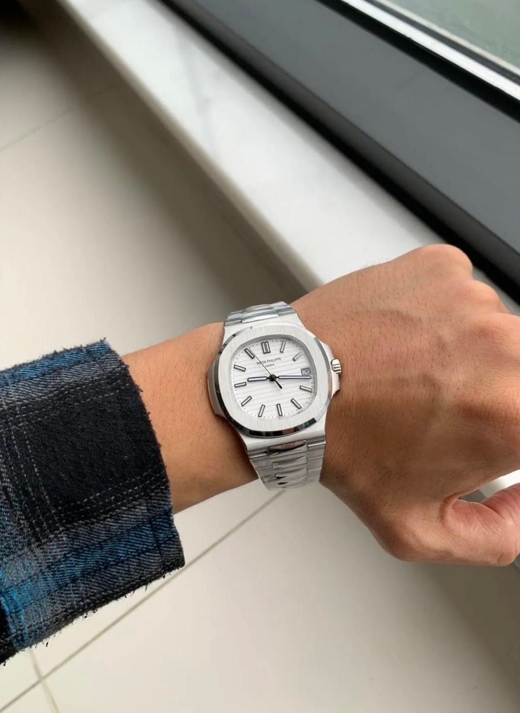 PATEK PHILIPPE 雪山白 鸚鵡螺2