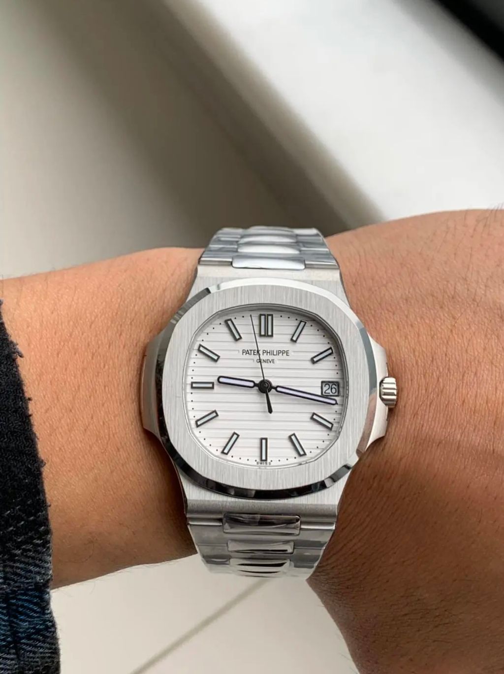 PATEK PHILIPPE 雪山白 鸚鵡螺3