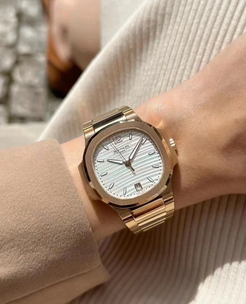 PATEK PHILIPPE NAUTILUS 鸚鵡螺 7118:1R 玫瑰金白盤1
