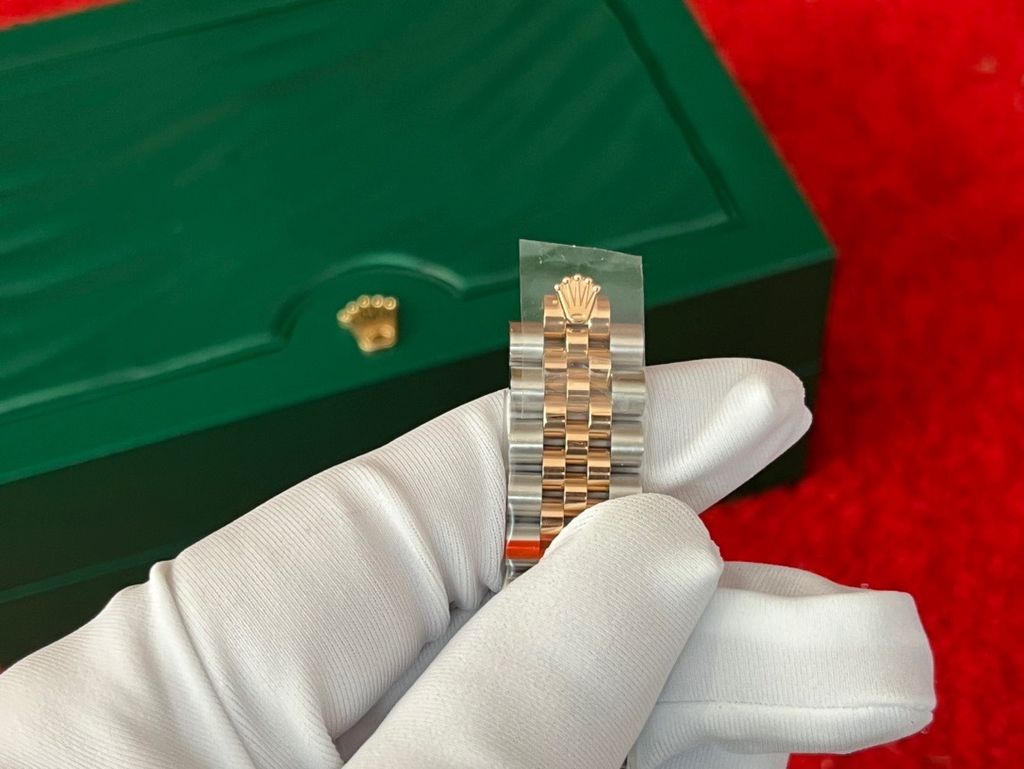 ROLEX DATEJUST 玫瑰間金鑲鑽白貝母盤 日誌型系列腕錶4