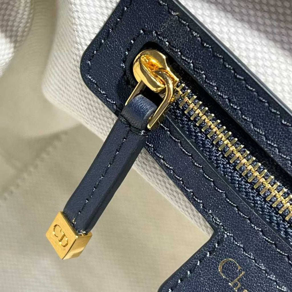 Annab   🍓 2025-11-11 10.54.49