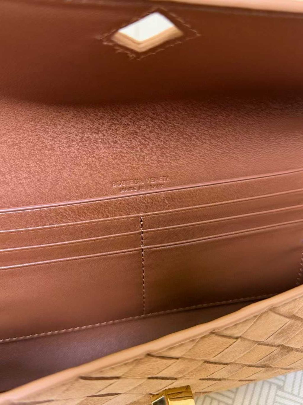 Annab   🍓 2025-11-11 10.59.19