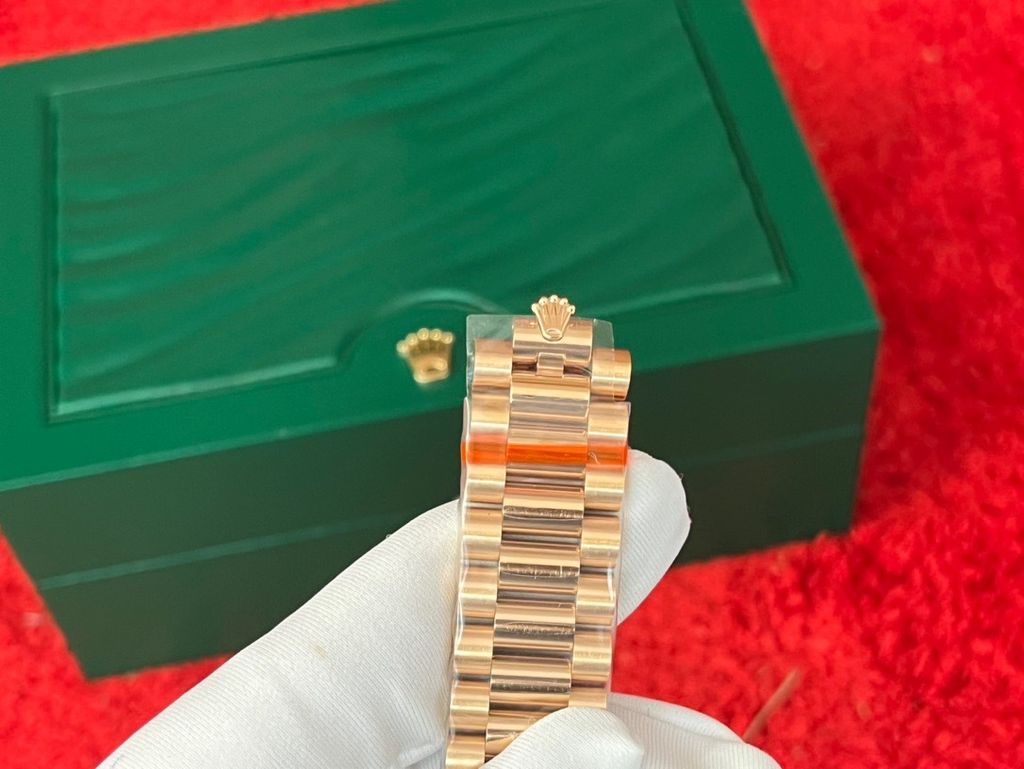 cc5db3727db9366862bb8d93e63b4fb4