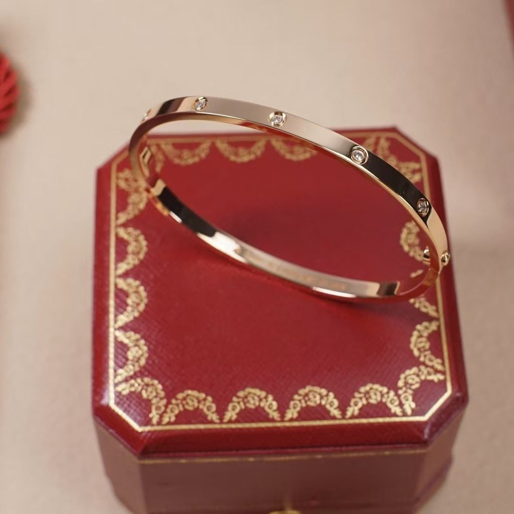 ead16324f61bb6ec6bc54239c35bc627 3