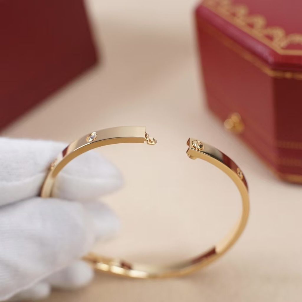 12d5ee145079b923906dc726804a05f3 3