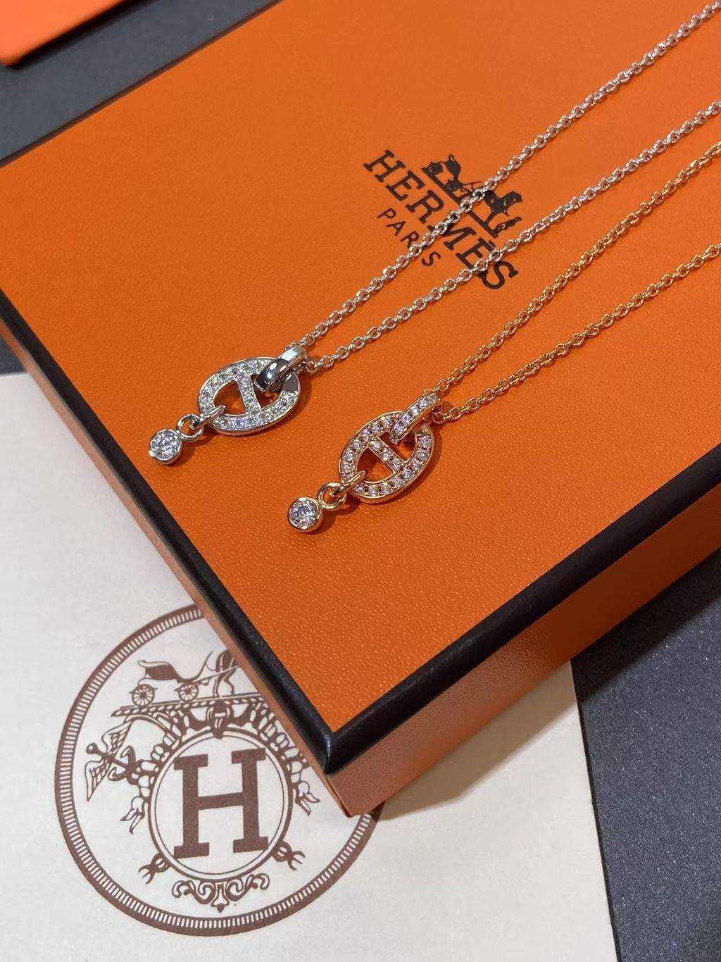 186042b4944cc60360bb51a0efc9db87 2