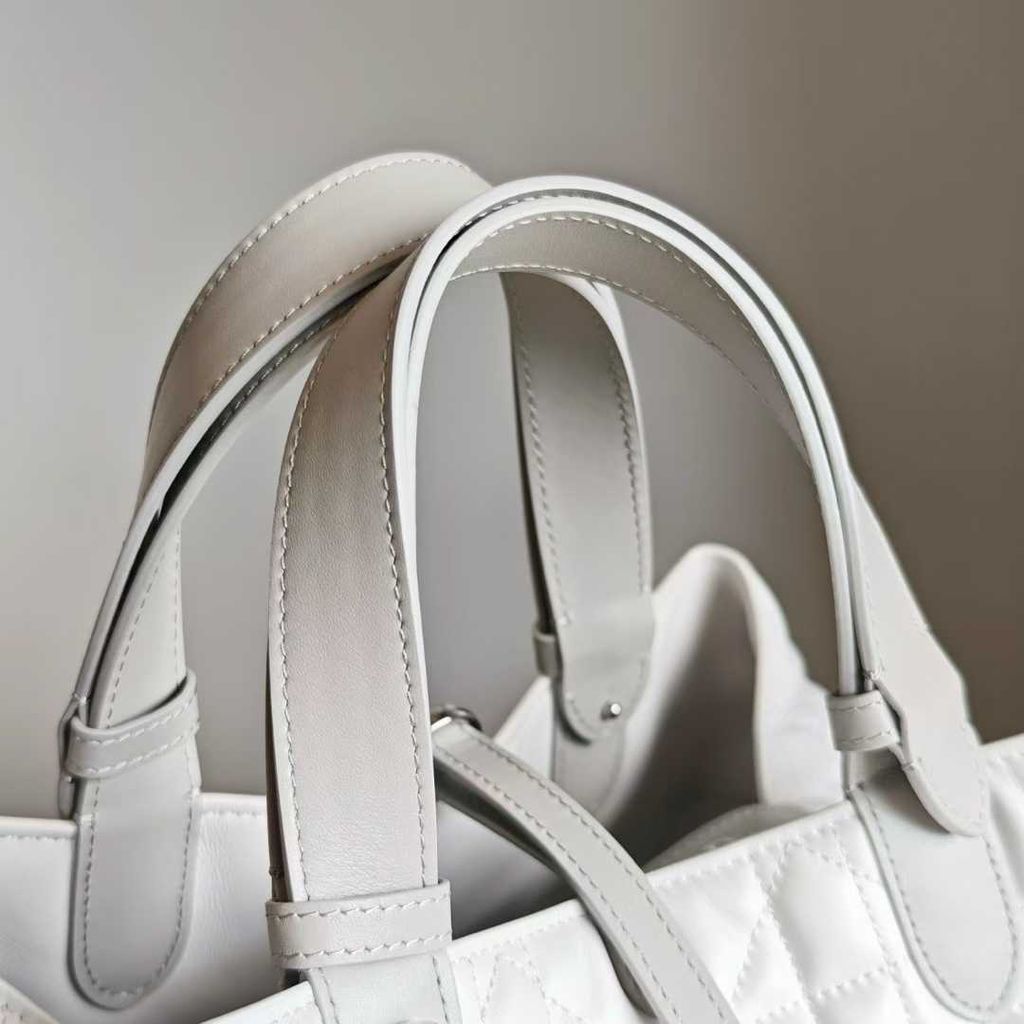 Annab   🍓 2025-12-12 17.17.15 1